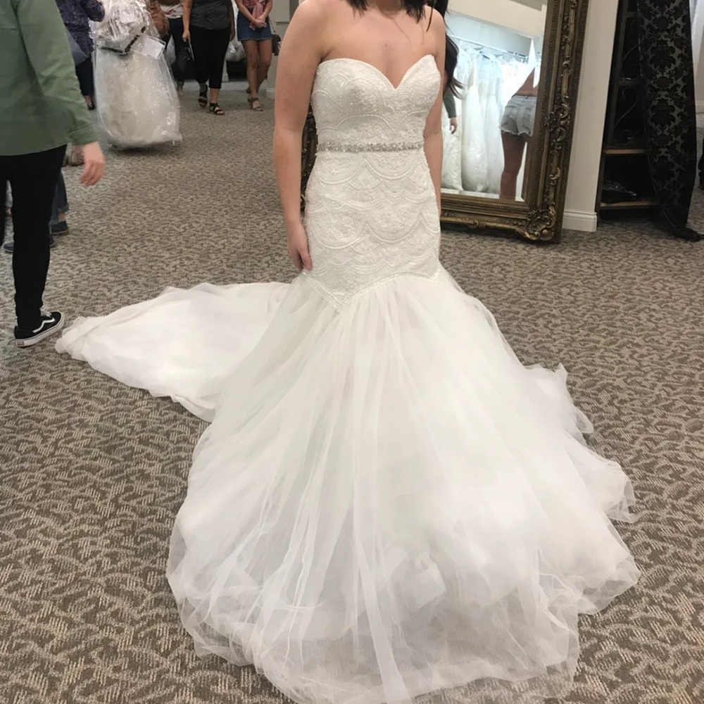 Essence wedding dress